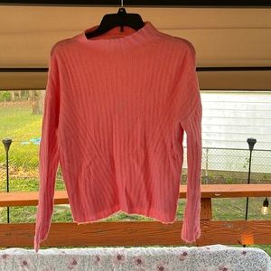 Loose turtle neck sweater